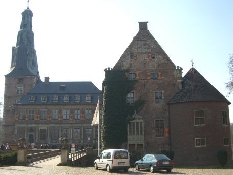 Raesfeld : Schloss Raesfeld, Innenhofseite der Oberburg